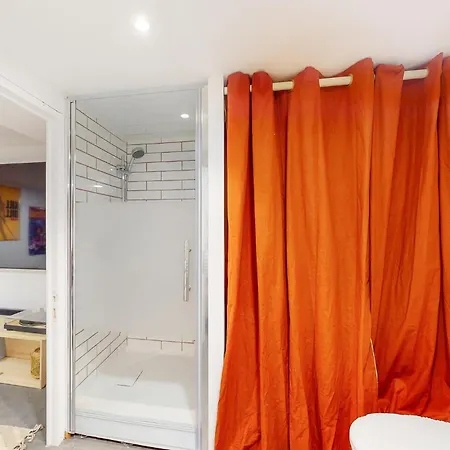 In With Wifi * Royan