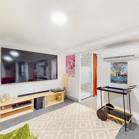 Hébergement de vacances In With Wifi Royan