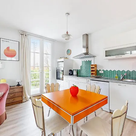 Hébergement de vacances In With Wifi