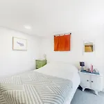 4 Bedroom Lovely Home In Royan *
